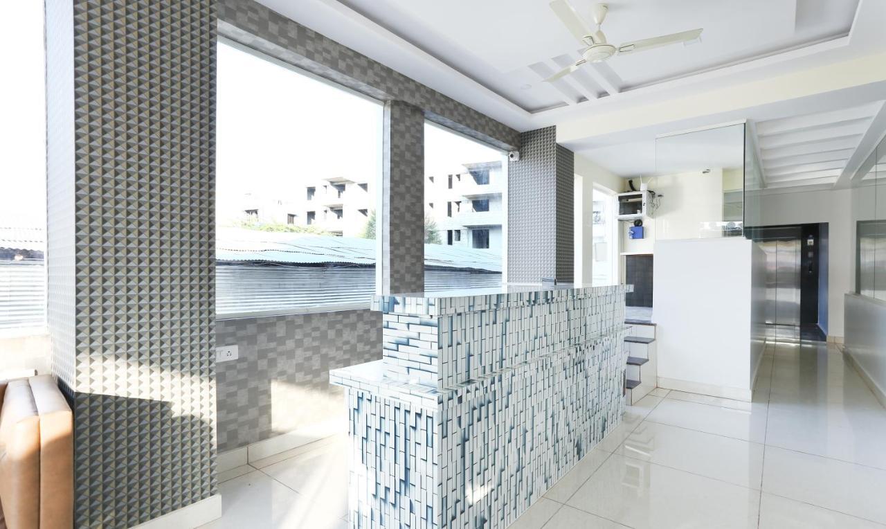 Fabhotel Rotano Suites - Yelahanka Bangalore Ngoại thất bức ảnh