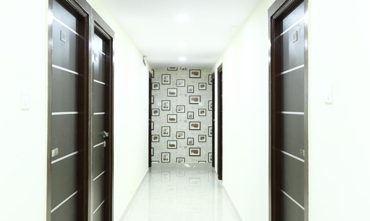 Fabhotel Rotano Suites - Yelahanka Bangalore Ngoại thất bức ảnh