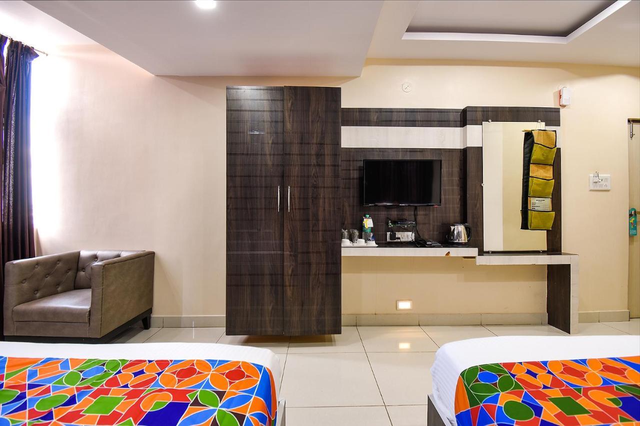 Fabhotel Rotano Suites - Yelahanka Bangalore Ngoại thất bức ảnh