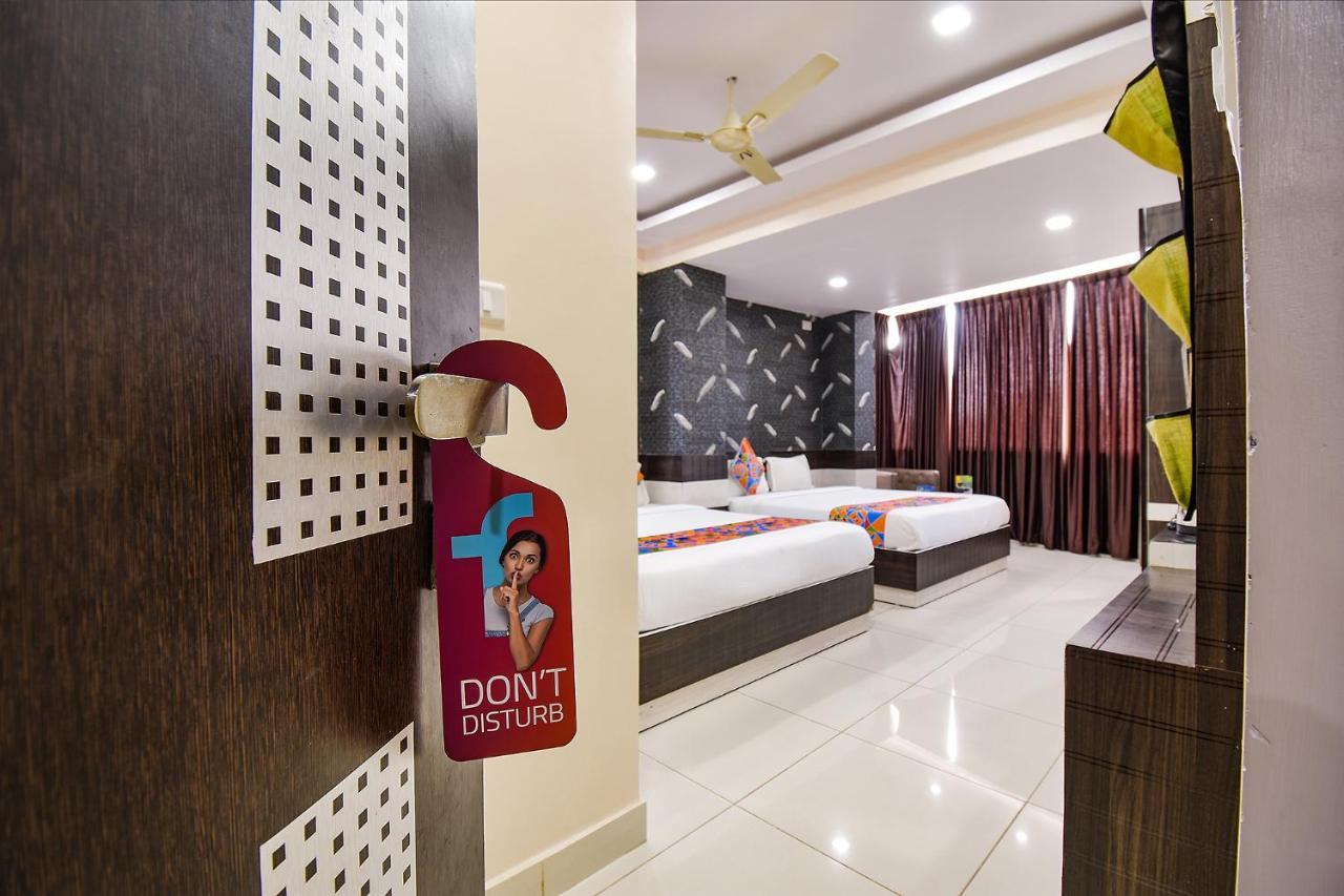 Fabhotel Rotano Suites - Yelahanka Bangalore Ngoại thất bức ảnh