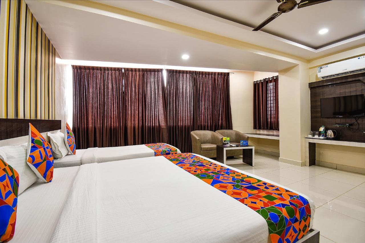 Fabhotel Rotano Suites - Yelahanka Bangalore Ngoại thất bức ảnh