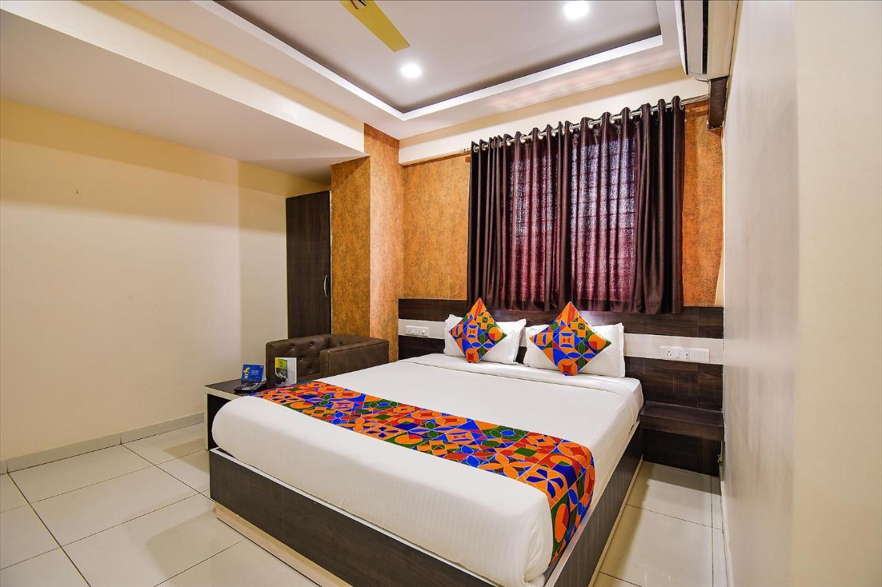 Fabhotel Rotano Suites - Yelahanka Bangalore Ngoại thất bức ảnh
